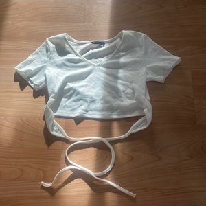 Cut Out Tie Back Crop Tee